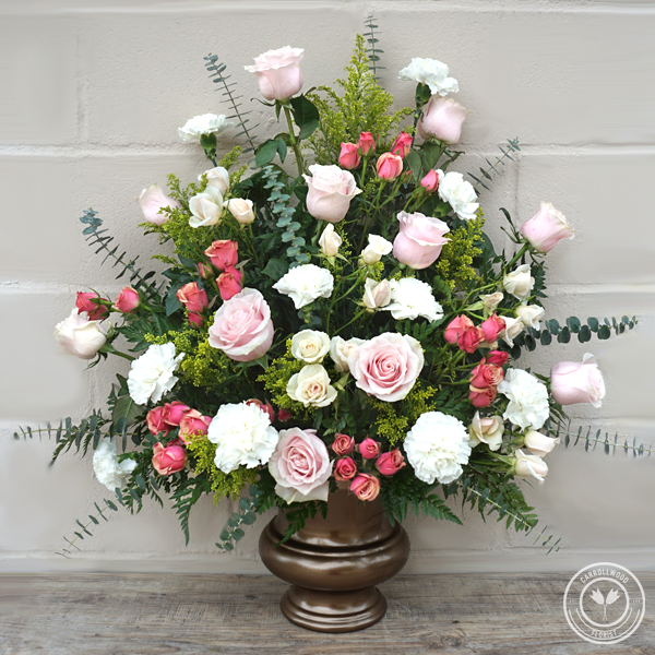 Rose Remembrance :: Carrollwood Florist